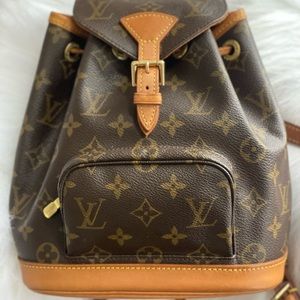 💗Louis Vuitton Montsouris Mini